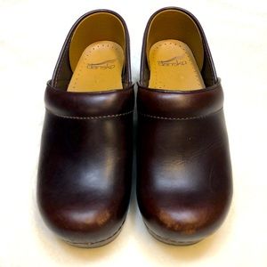 Dansko Brown Leather Clogs Size 37 / 6.5 Wide